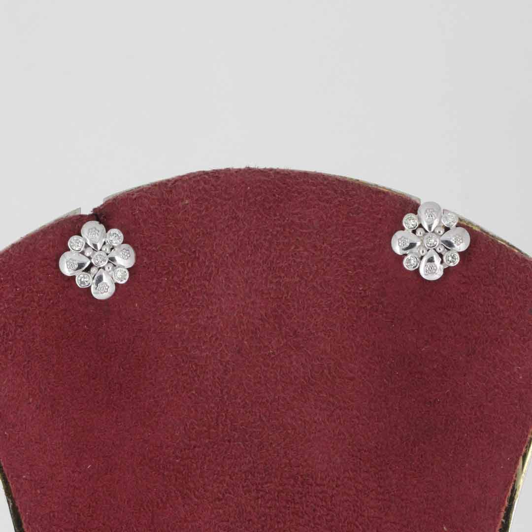 Diamond Tops
